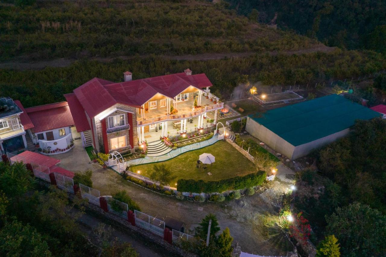 Stayvista At Silveroaks Cottage Dehradun Bagian luar foto